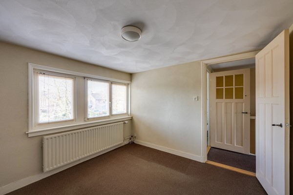 69_FUNDA_JULIANASTRAAT 80_RIJEN.jpg